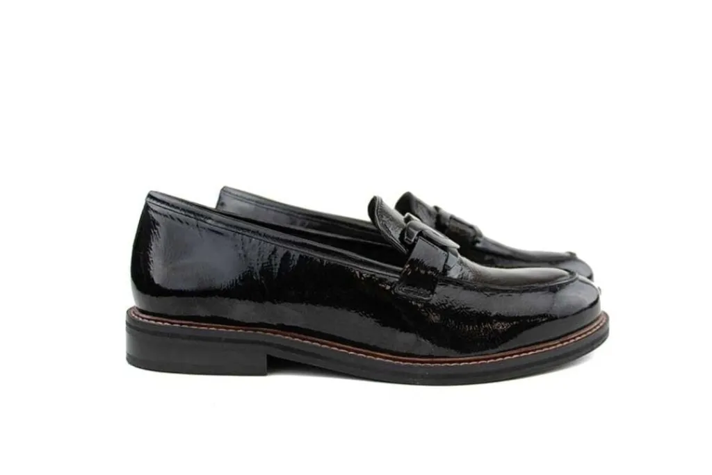 Instappers | Loafers / Instappers^Ara Loafer Ketting Schwarz Lack