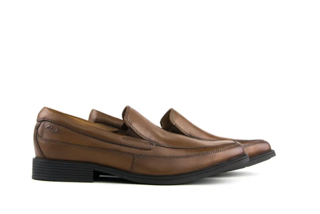 Instappers | Loafers / Instappers^Clarks Loafers Cognac Tilden Free Dark Tan Leather