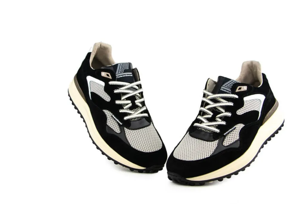 Sneakers^Floris van Bommel Noppi 18.30 Black
