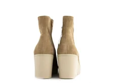 Enkellaarzen^Gabor Enkellaarzen Camel Sleehak Lion Suede