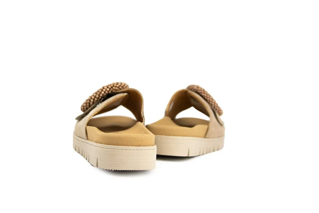 Slippers | Sandalen En Slippers^Gabor Slipper Gesp Caramel Suede