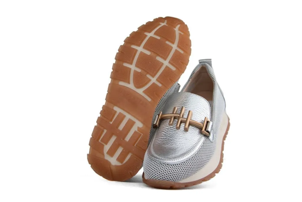 Instappers | Loafers / Instappers^Hispanitas Loafer Kansas Boleromet White Silver