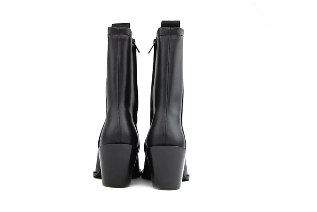 Enkellaarzen^Nubikk Liv Bootie Black Leather