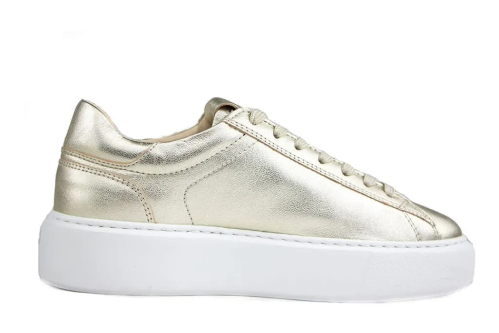 Sneakers^Nubikk Vince Tora Gold Metallic Shiny