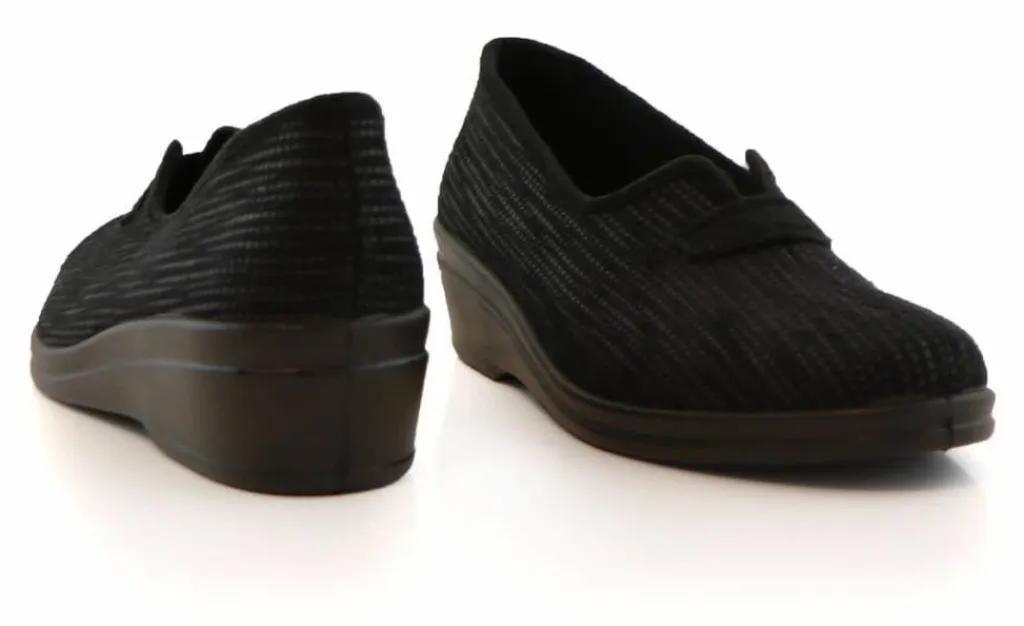 Pantoffels^Rohde Instappers Zwart Velour Print