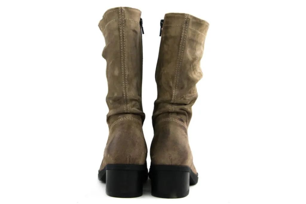 Laarzen^Wolky Korte Laars Edmonton Brushed Liverpool Suede Taupe